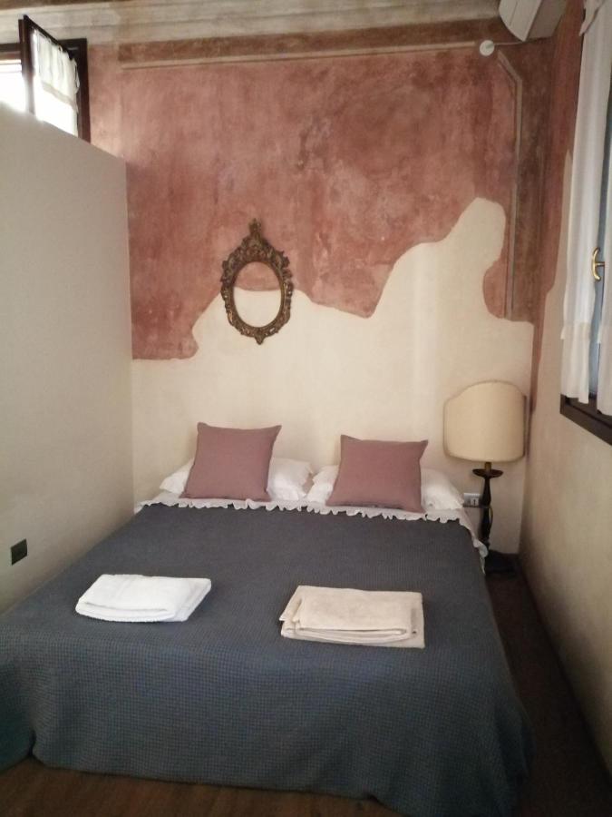 Monolocale Nell'Antica Zona Del Ghetto. Lejlighed Padova Eksteriør billede